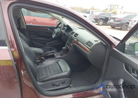 2012 Volkswagen Passat 2.0L Tdi Sel Premium from USA, damaged, VIN 1VWCN7A32CC044288